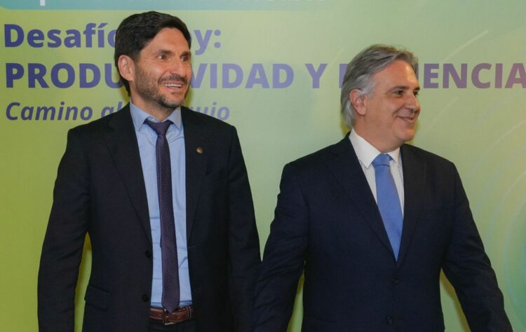 Maximiliano Pullaro y Martín Llaryora.