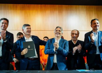 Los trabajos implican, a su vez, la realización de obras hidráulicas complementarias que garantizan la sistematización vial e hídrica. La inversión será cercana a los 56 mil millones de pesos.