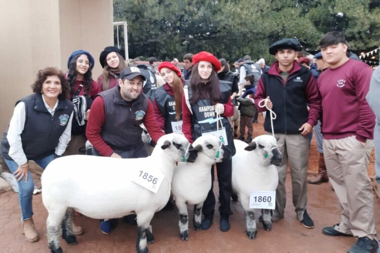 Más de 500 estudiantes de 20 escuelas agropecuarias de toda la provincia participaron de esta experiencia educativa federal.