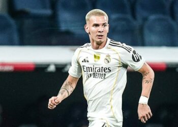 Mastantuono debutó oficialmente en el Real Madrid en la victoria ante Osasuna