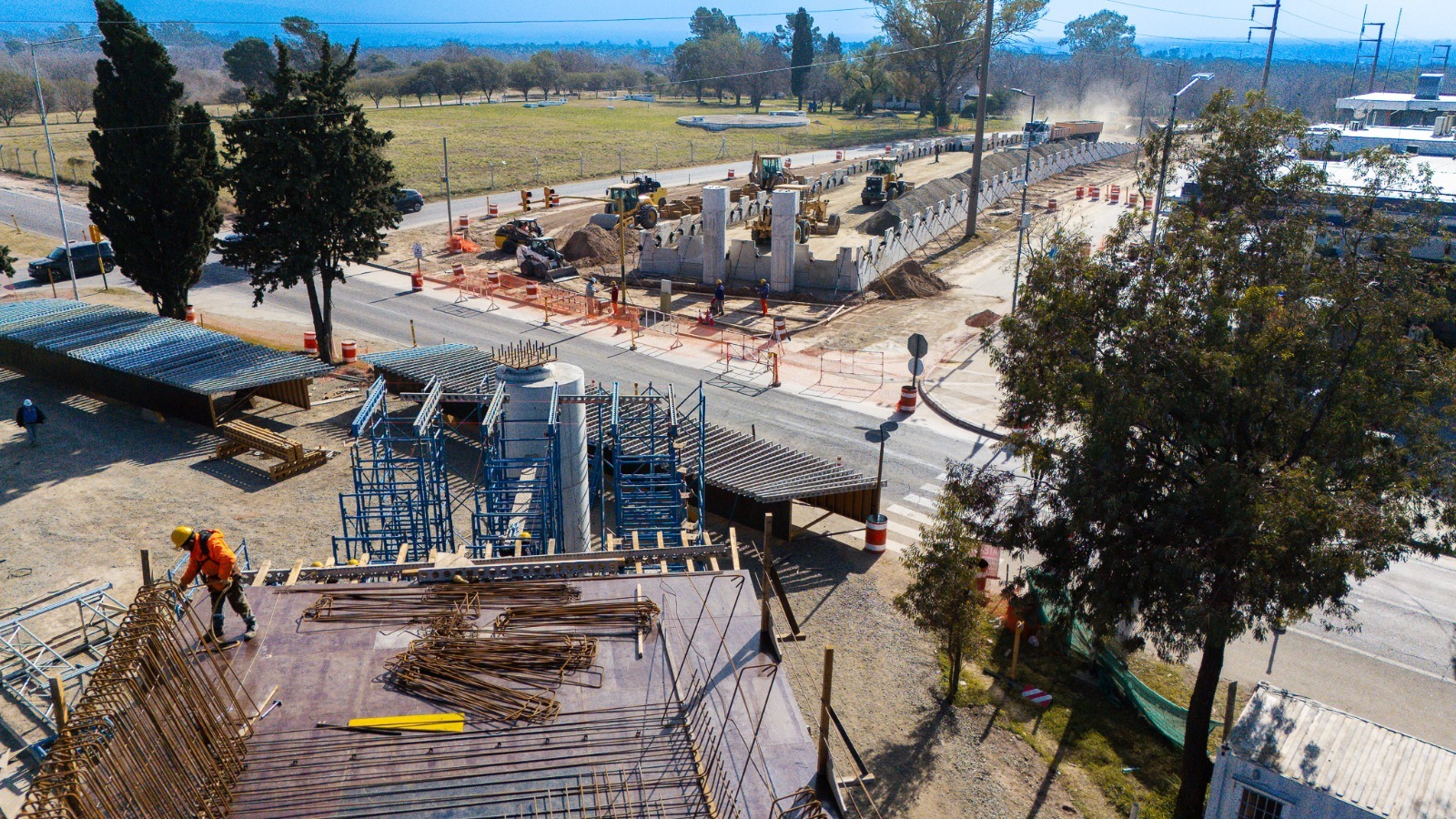 La Provincia informó que el altonivel en la salida de Valle Escondido tiene un avance del 55%