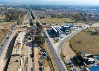 La Provincia informó que el altonivel en la salida de Valle Escondido tiene un avance del 55%