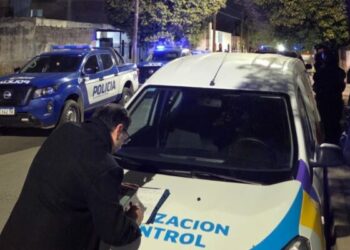 En todos los casos se labraron actas de clausura por falta de habilitación, venta de alcohol a menores y ausencia de medidas mínimas de seguridad.