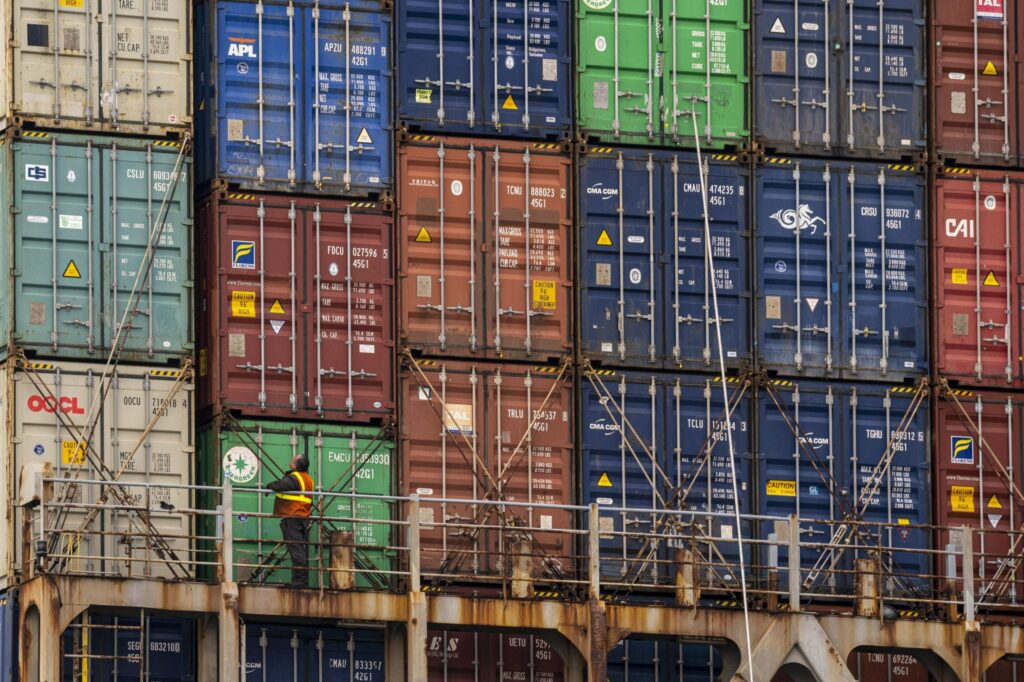 La balanza comercial cerró julio con un superávit de US$988 millones