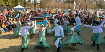 Jóvenes de cinco jurisdicciones participarán por un lugar en la final de “Talento de barrio” Jóvenes de cinco jurisdicciones participarán por un lugar en la final de “Talento de barrio”