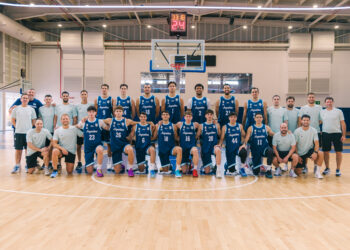 Prigioni desafectó al juvenil Kropp y nominó a 14 jugadores para los próximos partidos