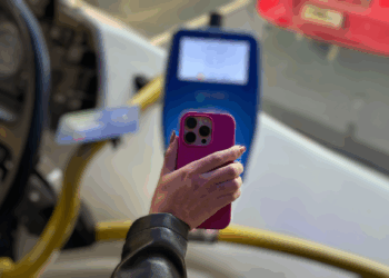 Ya se puede pagar el colectivo con QR de Mercado Pago y Modo: cómo usarlo