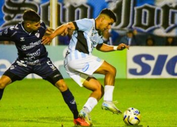Racing se recuperó y volvió al triunfo ante Quilmes