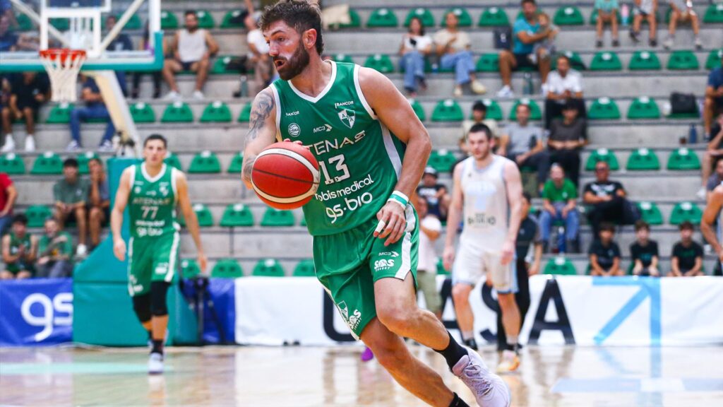 Lucas Arn, capitán de Atenas