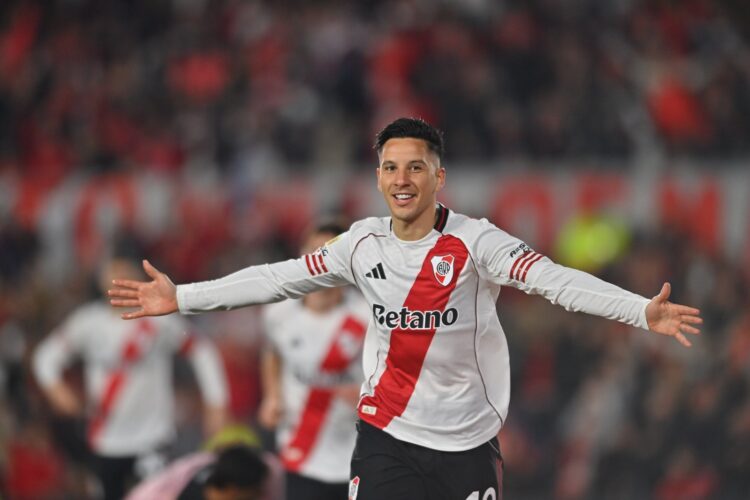 Sebastián Driussi, que viene de marcar un doblete, será titular.