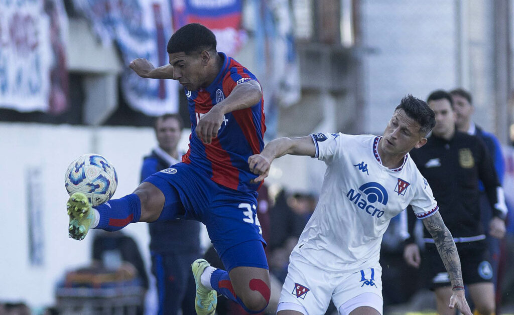 Tigre venció 1-0 a San Lorenzo.