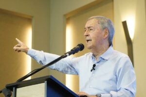 Schiaretti en el lanzamiento de su campaña: El proyecto es colectivo