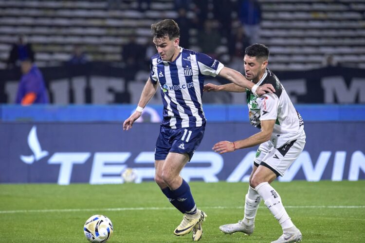 En el último partido, la "T" generó varias ocasiones y no pudo romper el cero.