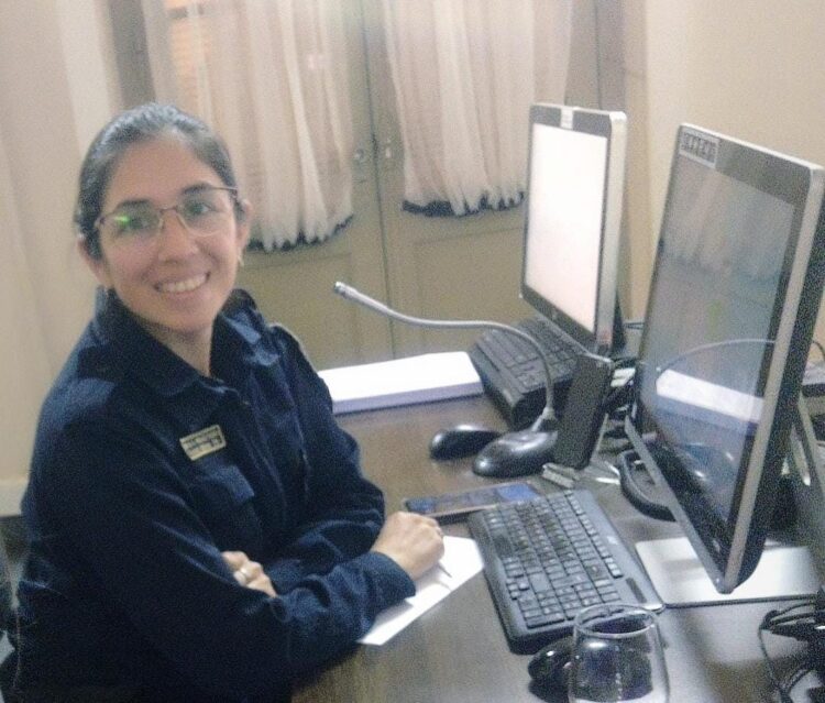 La telefonista contaba con conocimientos de primeros auxilios.