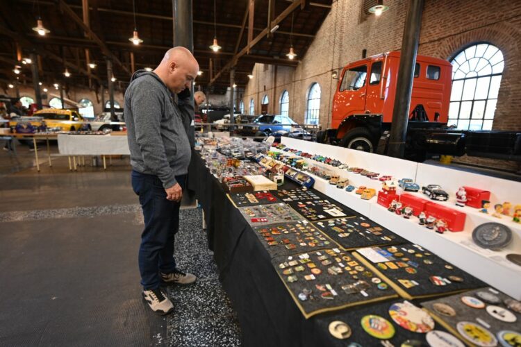 El Museo de la Industria y el grupo ACME presentan la 32ª edición de la muestra más grande de coleccionismo del país.