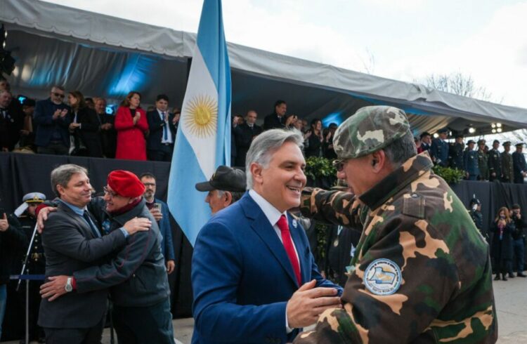 Monte Cristo fue sede del desfile cívico – militar en conmemoración del paso a la inmortalidad del General José de San Martín.