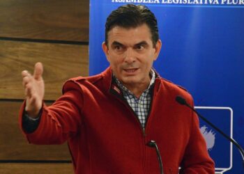 Rodrigo Paz Pereira sorprendió a todos y ganaba anoche las elecciones