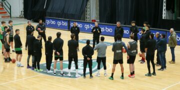 Atenas arrancó la pretemporada Atenas arrancó la pretemporada