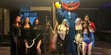 Chicos tontos y estúpidos /¡Como moscas!