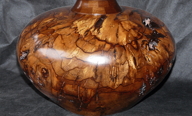 El arte del taraceado en madera.