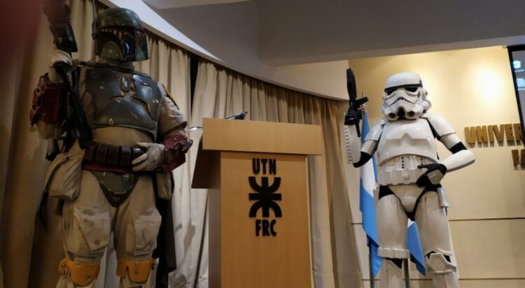 En la séptima edición del festival, fans de la ciencia ficción se reúnen en torno a charlas, libros, juegos y shows para celebrar la cultura geek.