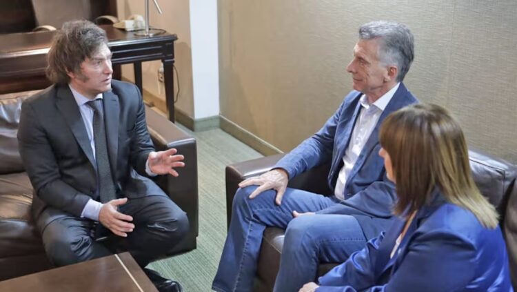 Mauricio Macri admitió tensiones con La Libertad Avanza y aseguró que el oficialismo busca “una posición dominante”.