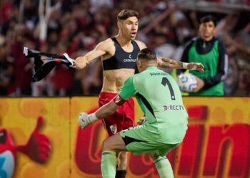 Otra vez por penales, River pasó a los cuartos de final