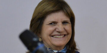 Patricia Bullrich encabezó una demostración antidisturbios y presentó equipamiento y tecnología para modernizar a las fuerzas federales y reforzar la seguridad ciudadana.