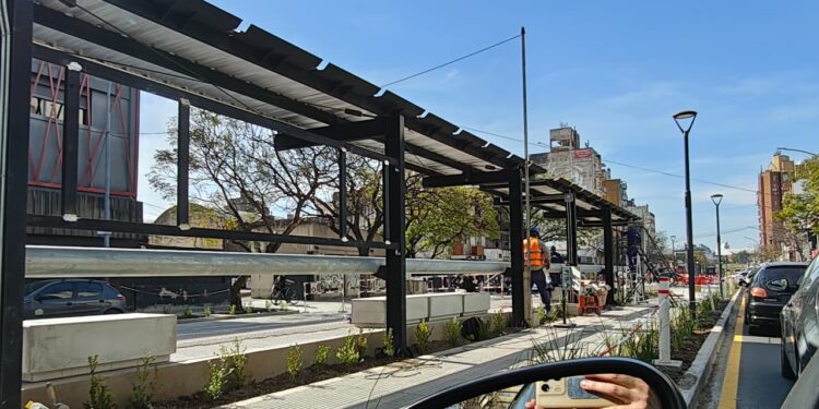 Así quedó la bulevarización de Av. Maipú entre Olmos y Sarmiento