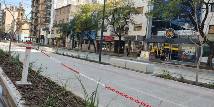 Así quedó la bulevarización de Av. Maipú entre Olmos y Sarmiento