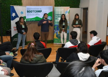 Lanzamiento de Bootcamps de Innovación Climática para jóvenes: cómo participar