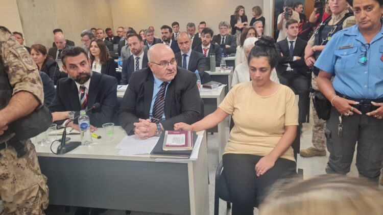La enfermera fue condenada a prisión perpetua. El fallo será analizado ahora por el Tribunal Superior.