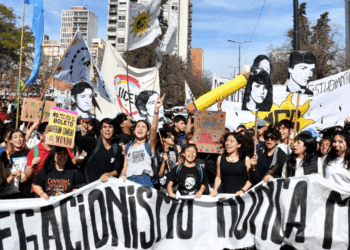 Córdoba marchó en conmemoración de La Noche de los Lápices