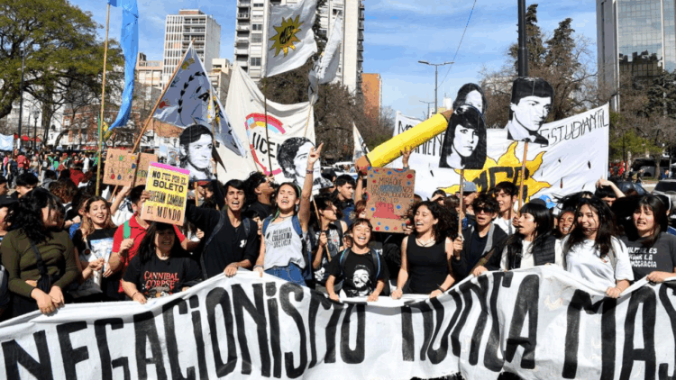 Marcha por La Noche de los Lápices. Foto: gentileza.