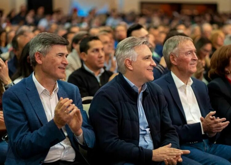 Schiaretti, Llaryora y Passerini tienen todo para ganar en octubre, pero mucho para perder.
