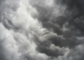 Durante la tarde y noche de este viernes ingresará viento del sur, con condiciones de inestabilidad, lluvias y posible caída de granizo.