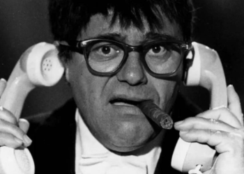 El día que Tato Bores sorteó la censura con humor y un coro de estrellas