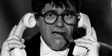 El día que Tato Bores sorteó la censura con humor y un coro de estrellas