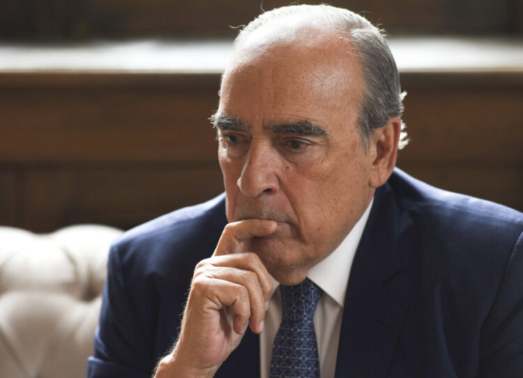 Guillermo Francos en la mira de la oposición.