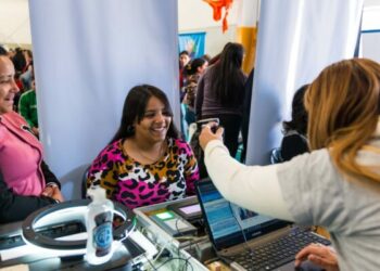 Gestión de trámites y servicios.