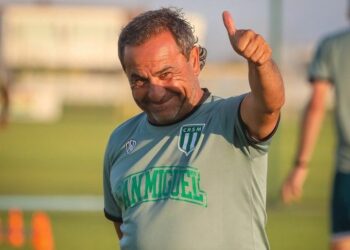 “Queremos pelear hasta el final”: Gustavo Coleoni y el presente de San Miguel en la Primera Nacional