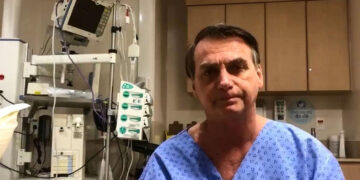 Bolsonaro fue trasladado al Hospital DF Star.