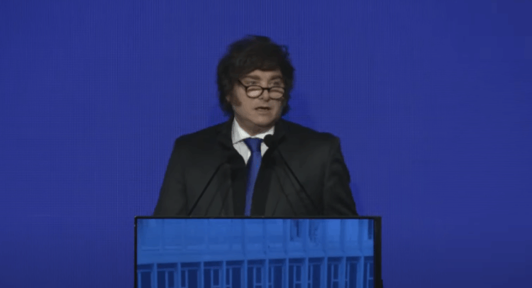 Javier Milei en la Bolsa de Comercio de Córdoba.