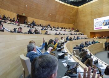 Objetan que cada legislador provincial tenga 14 asesores