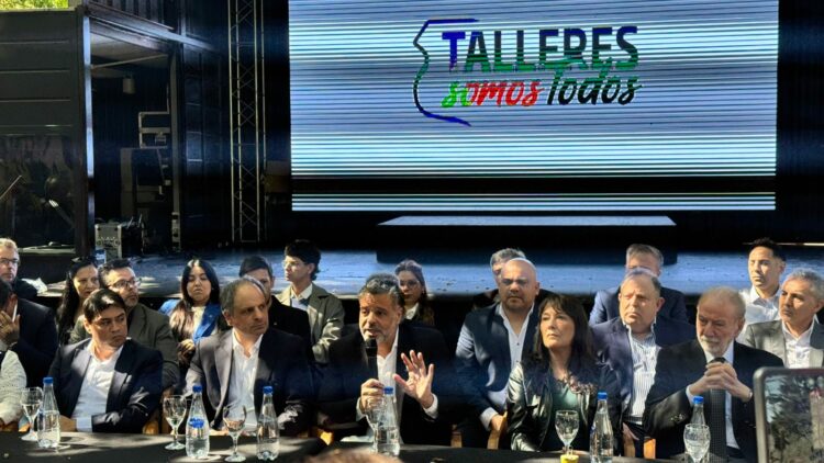 La presentación oficial de la agrupación Talleres Somos Todos.