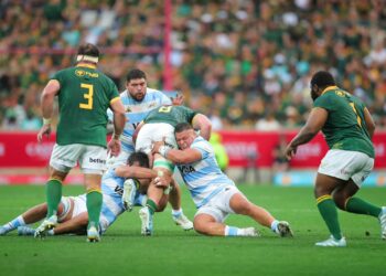 Los Pumas visitan a Sudáfrica en un duelo definitorio