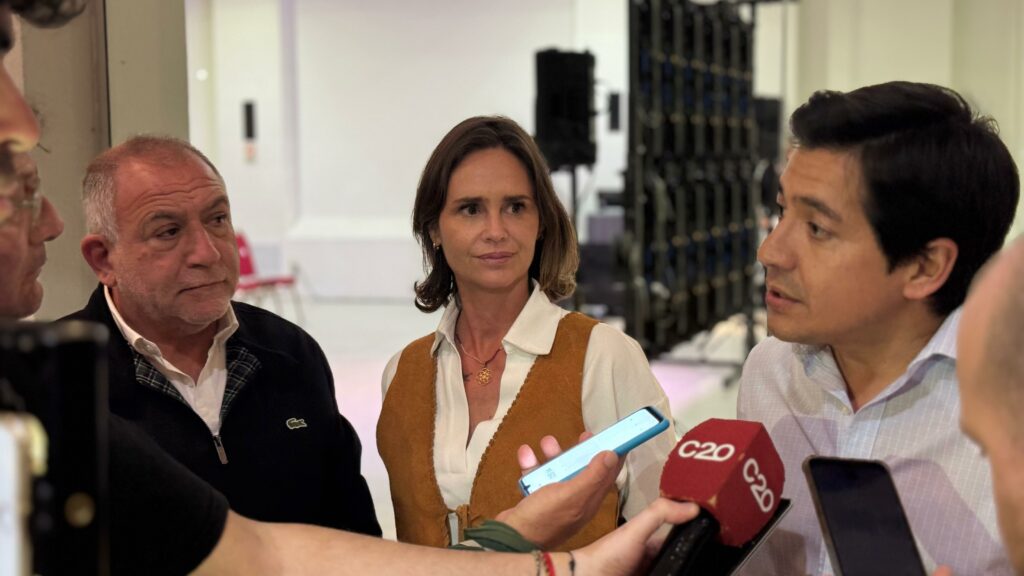 Luis Juez acompañó un acto de La Libertad Avanza Luis Juez acompañó un acto de La Libertad Avanza