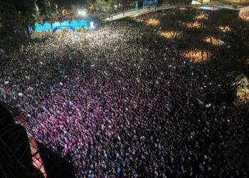 Más de 38.000 personas disfrutaron festejaron la primavera en el Parque de las Tejas