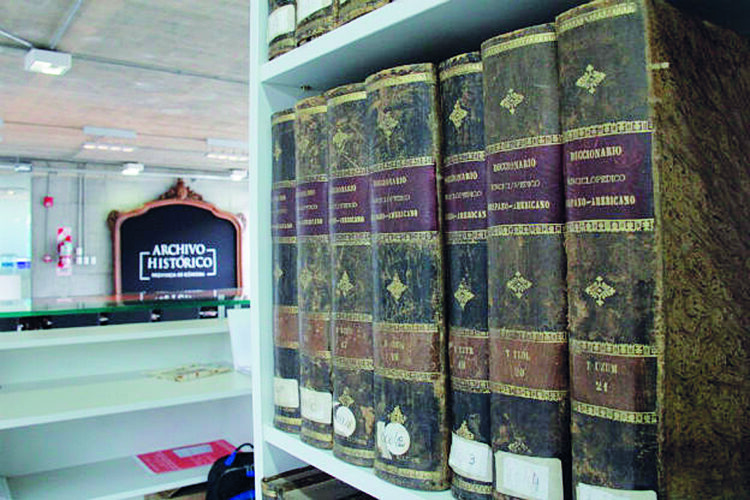 Mujeres y patrimonio cultural: nosotras en los archivos