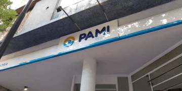 Atención resentida en Pami por asamblea de trabajadores